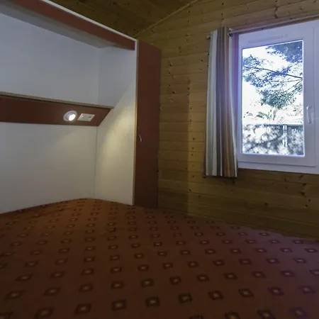 Апартаменты Chalet T3 6 People Les Pescalunes *